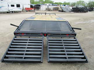 2020 PJ Trailer 102x22 F8 Equipment Deckover F8J2272BSYKM