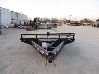 2021 PJ Trailer 102x26 T8 Equipment Deckover Tilt T8J2672BSTK