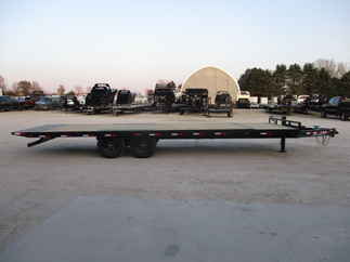 2021 PJ Trailer 102x26 T8 Equipment Deckover Tilt T8J2672BSTK