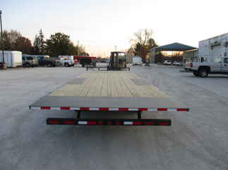 2021 PJ Trailer 102x26 T8 Equipment Deckover Tilt T8J2672BSTK