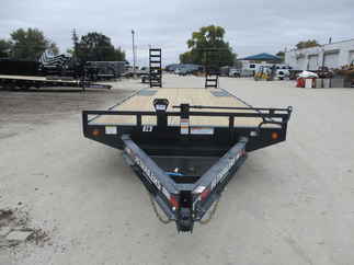 2023 PJ Trailer 102x24 F8 Equipment Deckover F8J2472BSBK