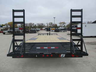 2023 PJ Trailer 102x24 F8 Equipment Deckover F8J2472BSBK