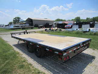 2023 PJ Trailer 102x18 F8 Equipment Deckover F8J1872BSSK