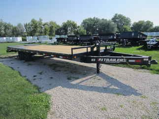 2024 PJ Trailer 102x26 F8 Equipment Deckover F8J2672BSYK