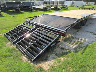 2024 PJ Trailer 102x26 F8 Equipment Deckover F8J2672BSYK