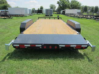 2025 PJ Trailer 83x18 CE Car Hauler CEJ1852ESNK