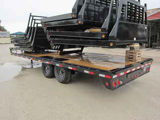 2024 PJ Trailer 102x22 F8 Equipment Deckover F8J2272BSSK