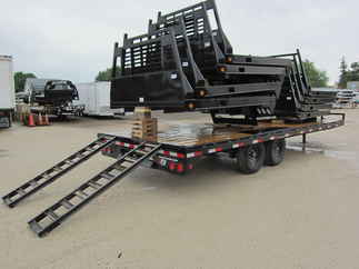 2024 PJ Trailer 102x22 F8 Equipment Deckover F8J2272BSSK