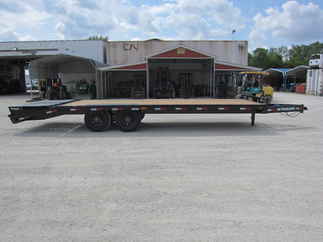 2024 PJ Trailer 102x24 F8 Equipment Deckover F8J2472BSYK