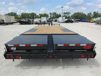 2024 PJ Trailer 102x24 F8 Equipment Deckover F8J2472BSYK