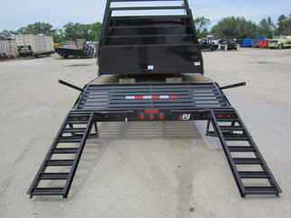 2024 PJ Trailer 102x24 F8 Equipment Deckover F8J2472BSBK