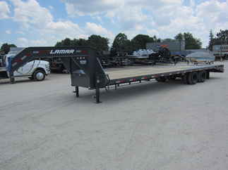 2024 Lamar 102x32  Gooseneck FD02322A