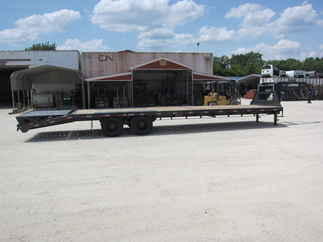 2024 Lamar 102x32  Gooseneck FD02322A