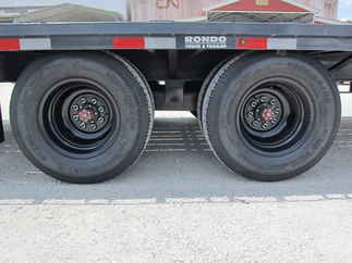 2024 Lamar 102x32  Gooseneck FD02322A