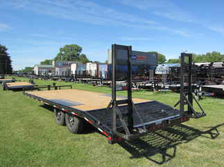 2025 PJ Trailer 102x22 F8 Equipment Deckover F8J2272BSBK