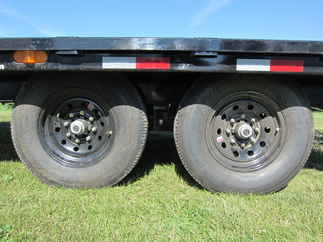 2025 PJ Trailer 102x22 F8 Equipment Deckover F8J2272BSBK