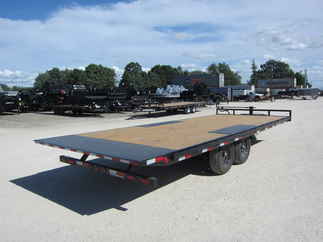 2025 PJ Trailer 102x22 T8 Equipment Deckover Tilt T8J2272BSTK