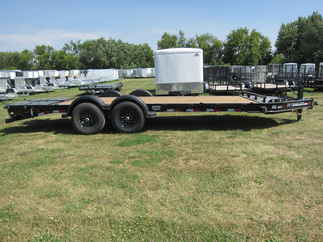 2025 PJ Trailer 83x20 EV Equipment EVJ2072BSAK