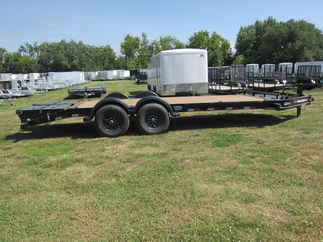 2025 PJ Trailer 83x20 EV Equipment EVJ2072BSAK