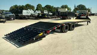 2025 Big Tex 102x30  Gooseneck 22GN-30D5A-MRBK