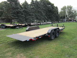 2025 PJ Trailer 82x20 T6 Equipment Tilt T6J2072BTTK