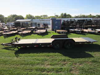 2025 PJ Trailer 82x22 T6 Equipment Tilt T6J2272BTTK