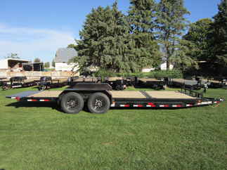 2025 PJ Trailer 82x22 T6 Equipment Tilt T6J2272BTTK