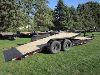 2025 PJ Trailer 82x22 T6 Equipment Tilt T6J2272BTTK