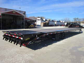 2025 Big Tex 102x40  Gooseneck 14GN-40D5A-MRBK