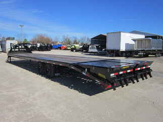 2025 Big Tex 102x40  Gooseneck 14GN-40D5A-MRBK