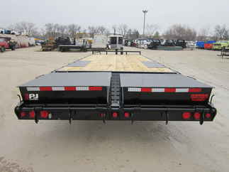 2025 PJ Trailer 102x24 F8 Equipment Deckover F8J2472BSYK