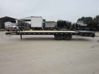 2025 PJ Trailer 102x24 F8 Equipment Deckover F8J2472BSYK