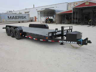 2025 PJ Trailer 82x22 TF Equipment Tilt TFT2273BTTK-SF04