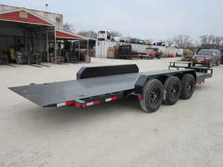 2025 PJ Trailer 82x22 TF Equipment Tilt TFT2273BTTK-SF04