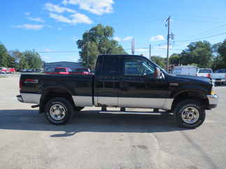 2004 Ford F250 Extended Cab Short Bed Lariat