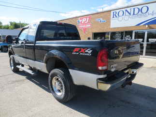 2004 Ford F250 Extended Cab Short Bed Lariat