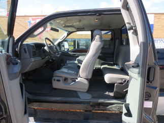 2004 Ford F250 Extended Cab Short Bed Lariat