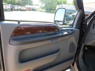 2004 Ford F250 Extended Cab Short Bed Lariat