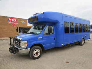 2010 Ford E450 Econoline Cutaway Bus 0