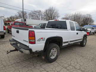 2000 Chevy 2500 Extended Cab Short Bed LT