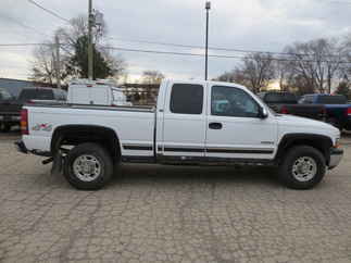 2000 Chevy 2500 Extended Cab Short Bed LT