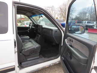 2000 Chevy 2500 Extended Cab Short Bed LT