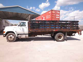 1999 Ford F800 Regular Cab Flatbed 0