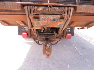 1999 Ford F800 Regular Cab Flatbed 0