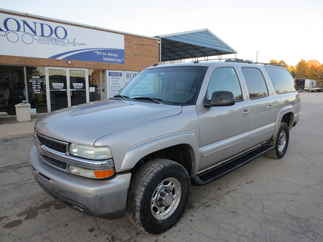 2004 Chevy 2500 Suburban   LT