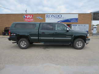 2002 Chevy 2500HD Crew Cab Short Bed LS