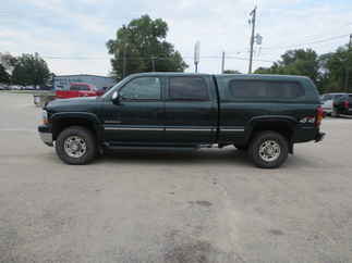 2002 Chevy 2500HD Crew Cab Short Bed LS