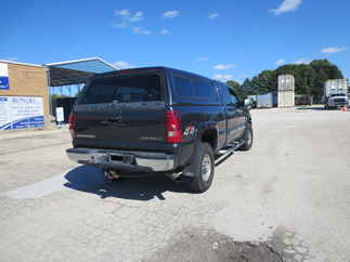 2003 Chevy 2500HD Extended Cab Short Bed LS