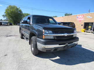 2003 Chevy 2500HD Extended Cab Short Bed LS