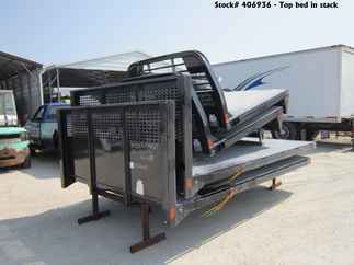 New CM 7 x 84 RD Flatbed Truck Bed